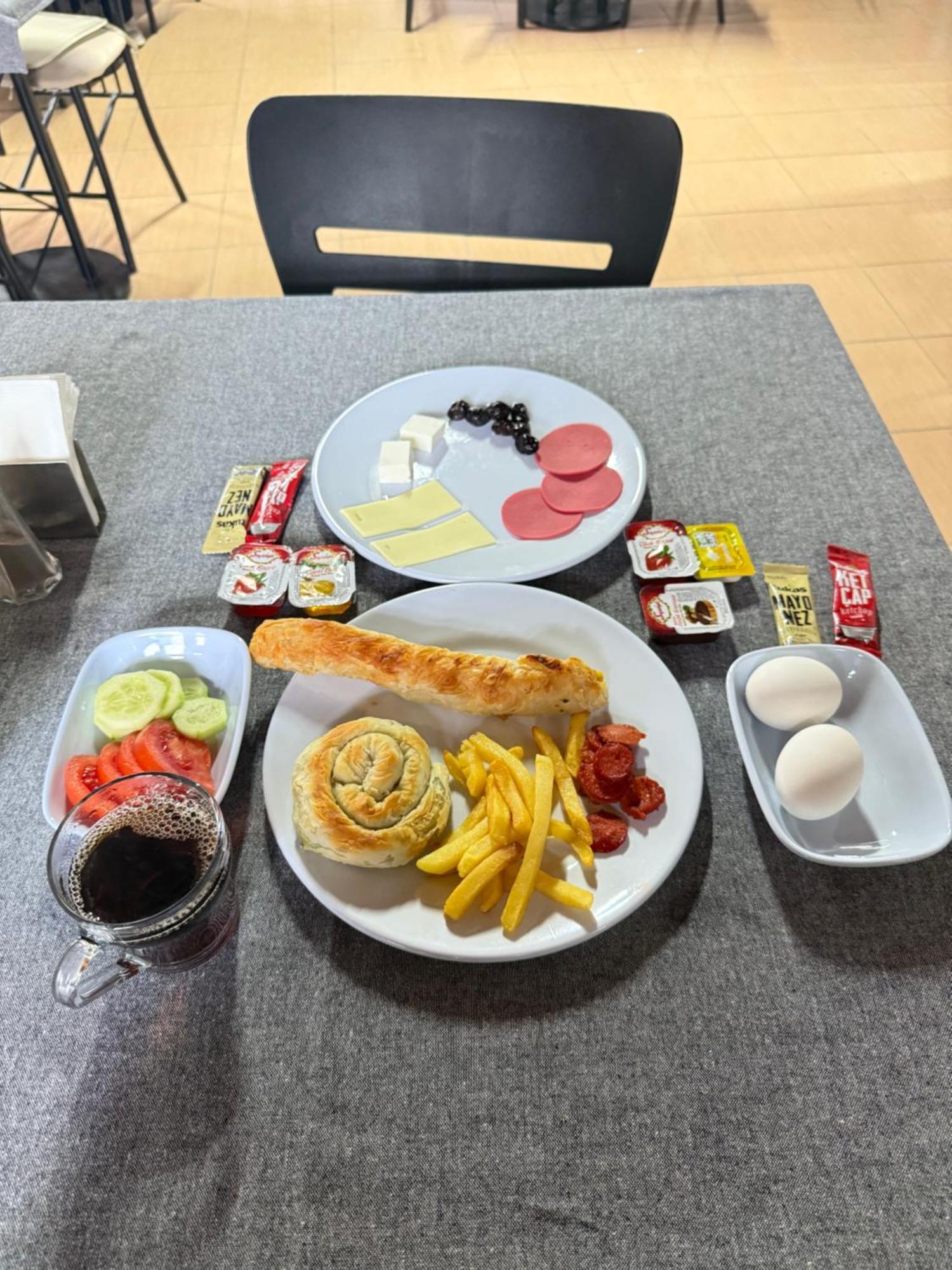 Glr Otel Balıkesir Esterno foto